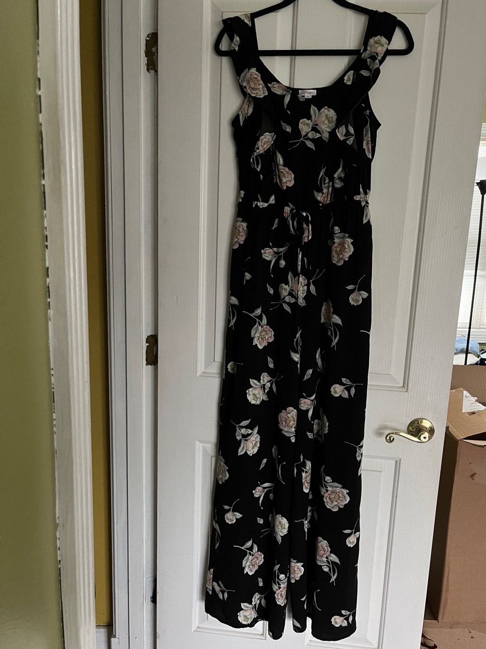 Xhilaration Floral Black Top - Small